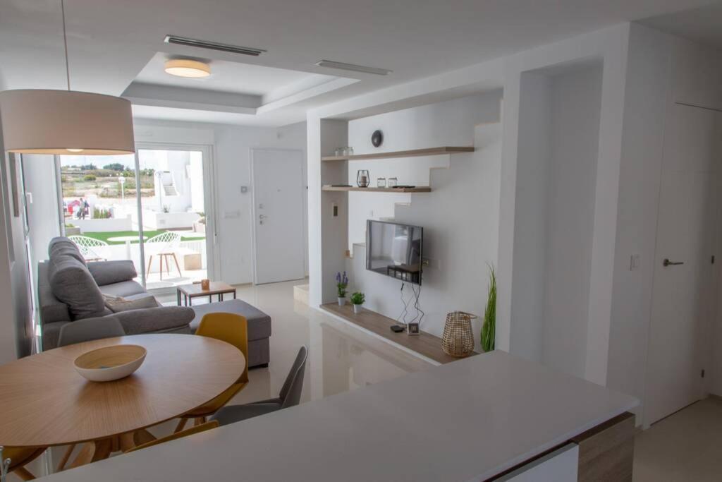 Apartament Samara 33 - Solarium And Barbecue Ciudad Quesada Zewnętrze zdjęcie